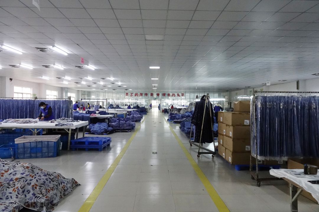 15 Finishing workshop.jpg